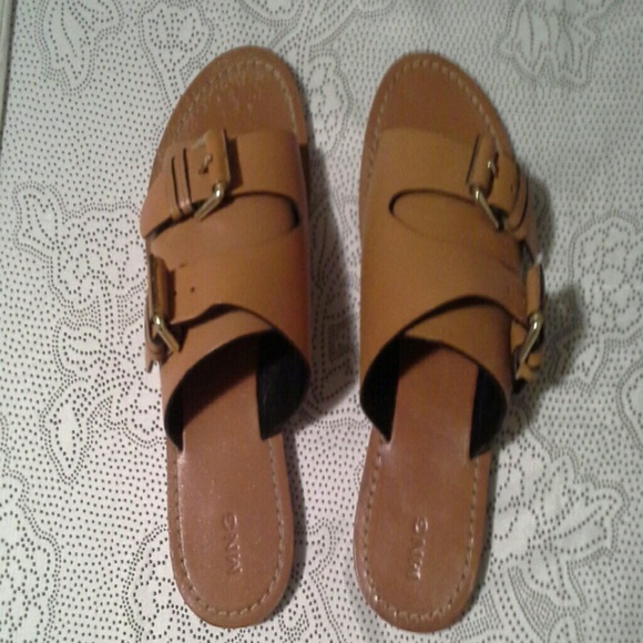 mango buckle leather sandals